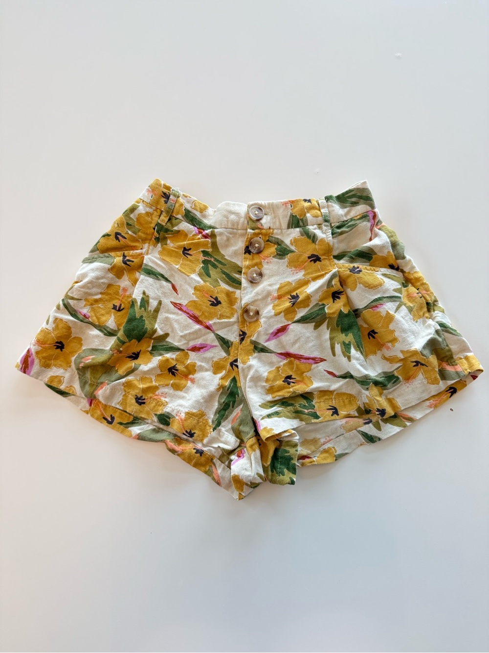 l*space Yellow Floral High-Waist Button-Front Shorts